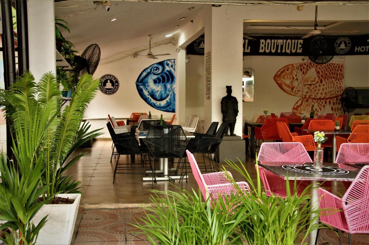 Hotel Boutique Budapez Гонда Экстерьер фото