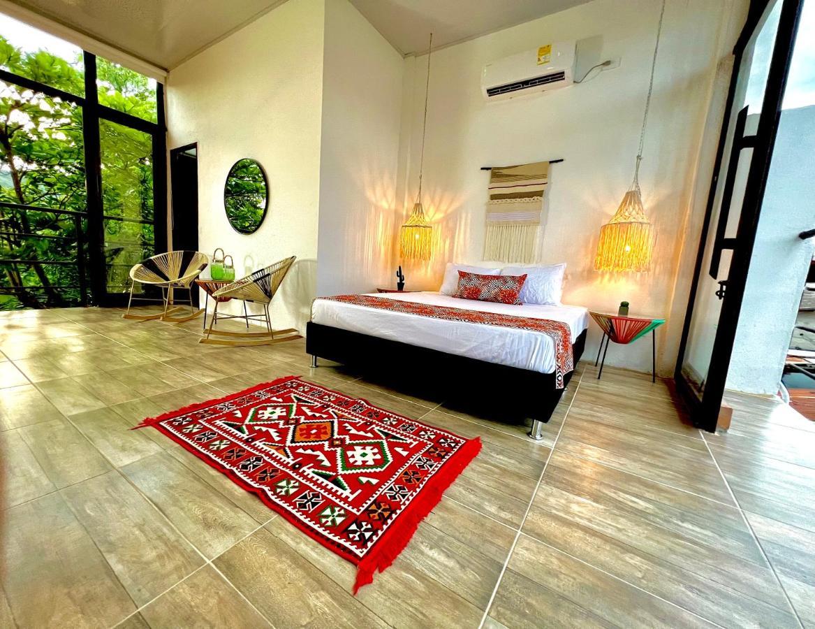Hotel Boutique Budapez Гонда Экстерьер фото